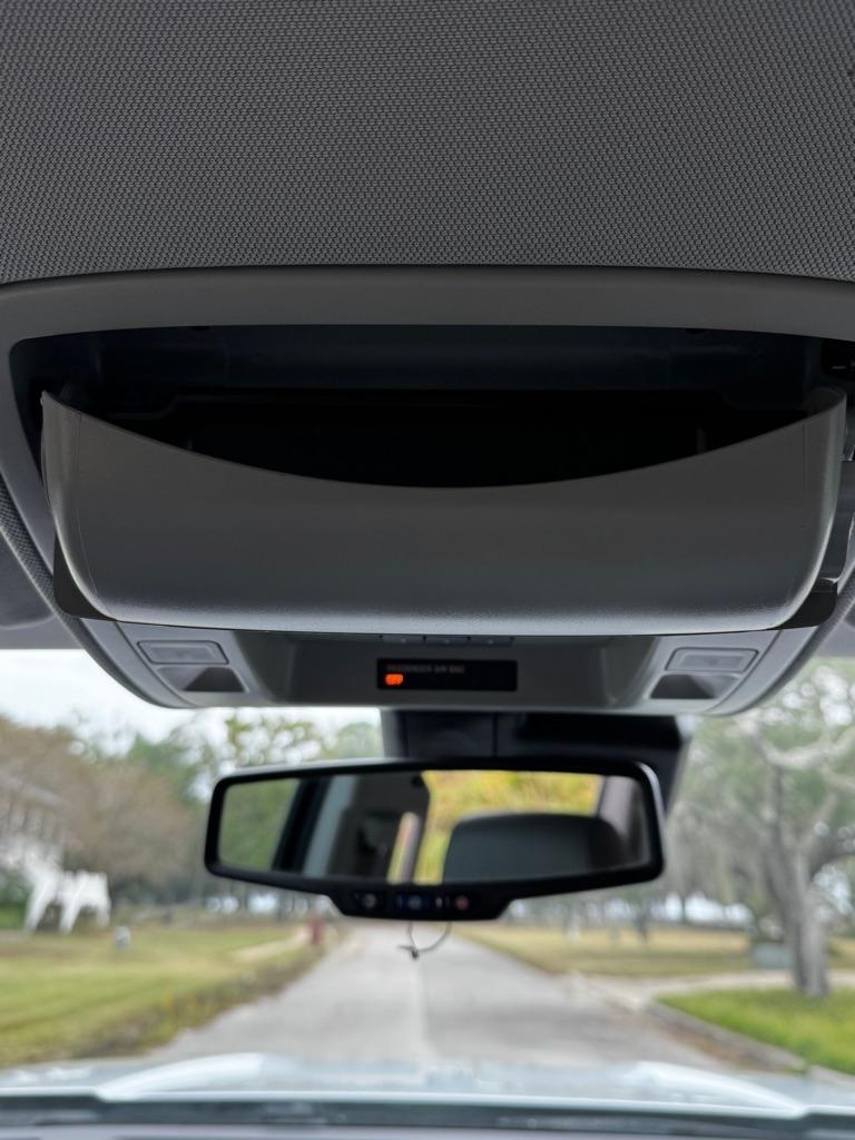 Chevrolet Silverado 1500 4WD Crew Cab 143.5" LTZ w/2LZ 2016