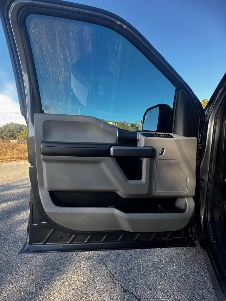 Ford F-150 XLT 4WD SuperCrew 5.5' Box 2017