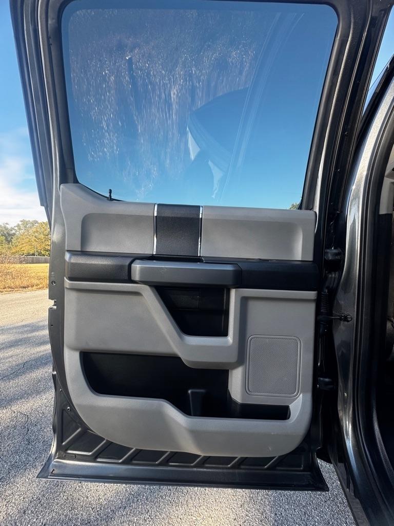 Ford F-150 XLT 4WD SuperCrew 5.5' Box 2017