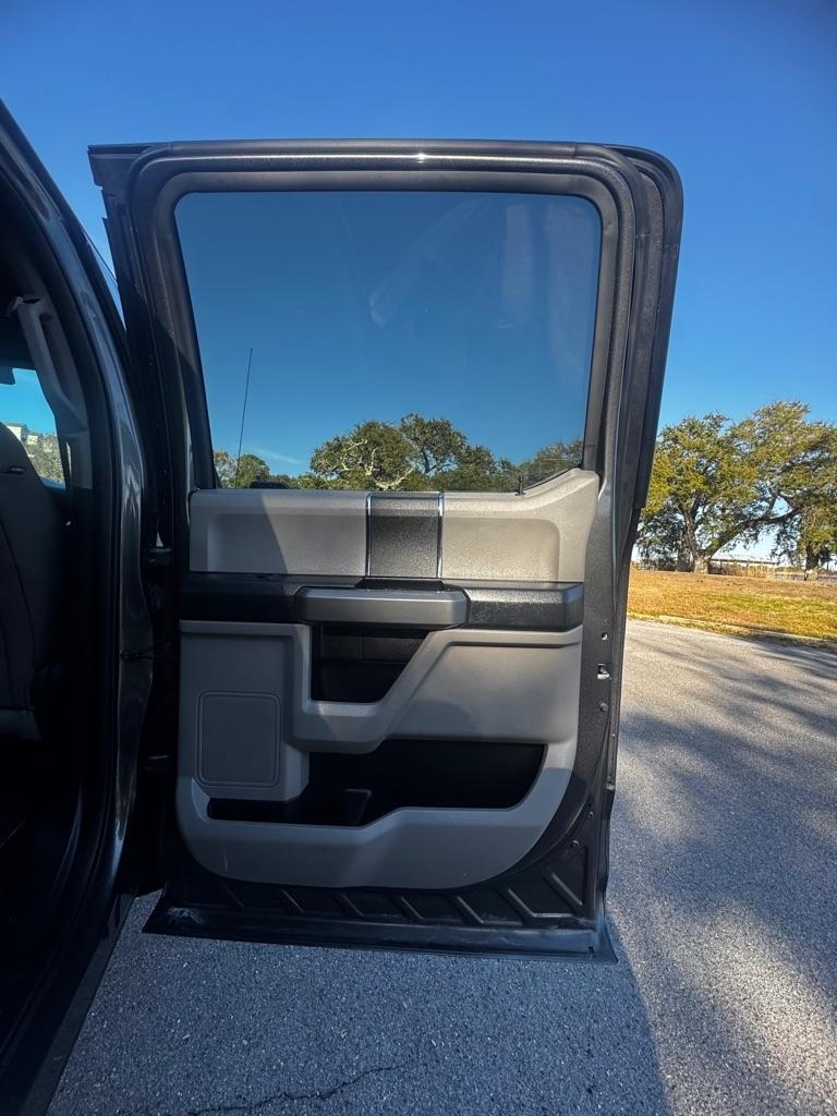 Ford F-150 XLT 4WD SuperCrew 5.5' Box 2017