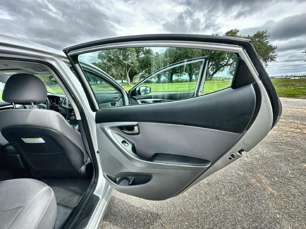 Hyundai Elantra 4dr Sdn Auto SE (Alabama Plant) 2016