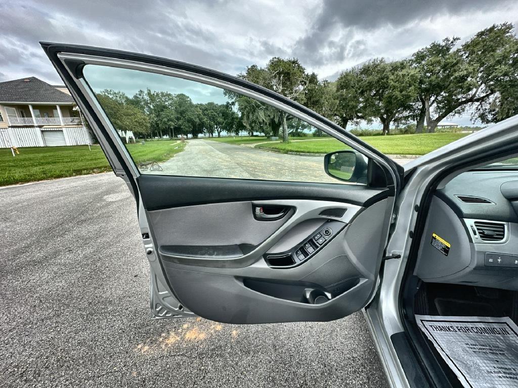 Hyundai Elantra 4dr Sdn Auto SE (Alabama Plant) 2016