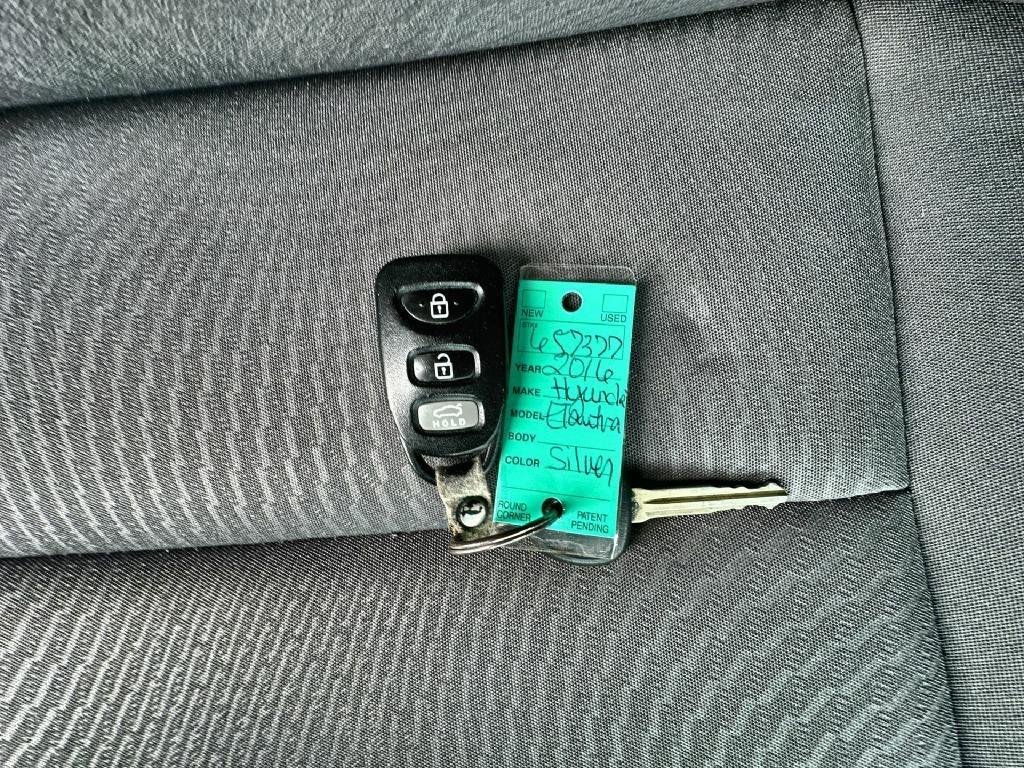 Hyundai Elantra 4dr Sdn Auto SE (Alabama Plant) 2016