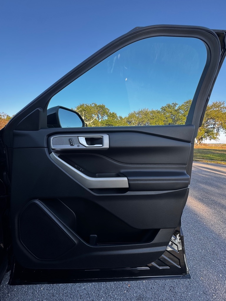 Ford Explorer Limited RWD 2022