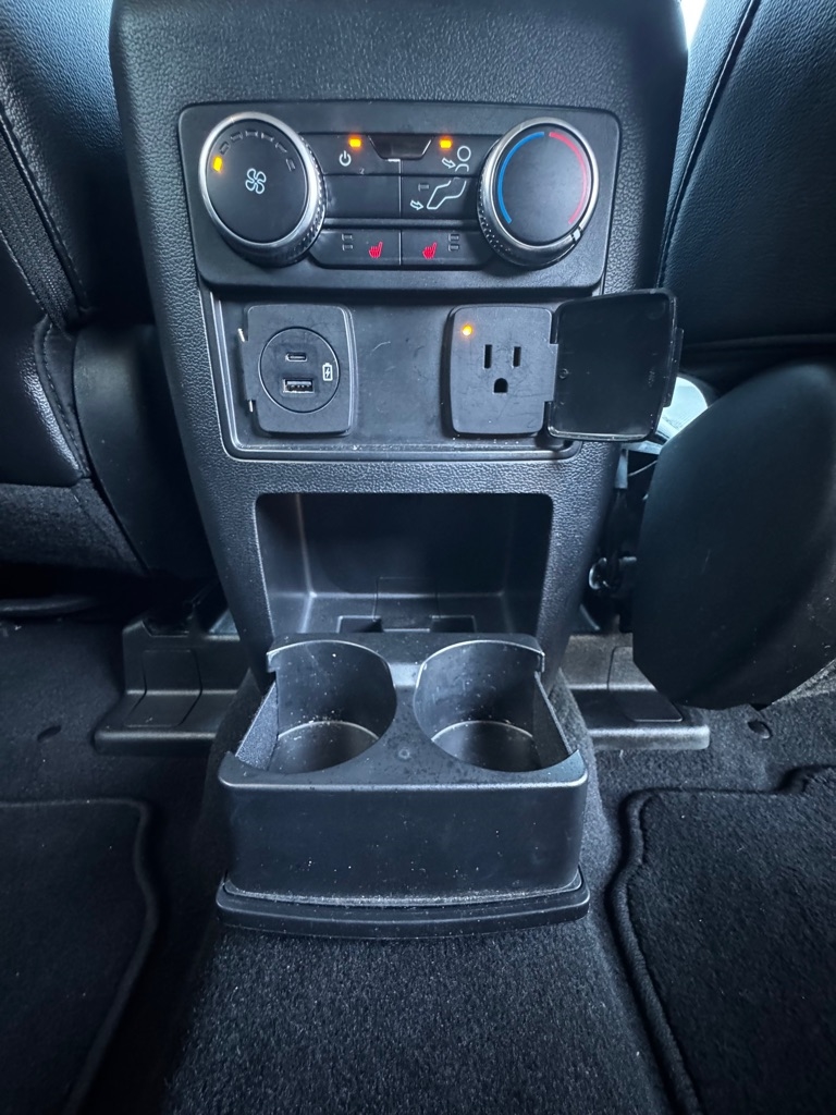 Ford Explorer Limited RWD 2022