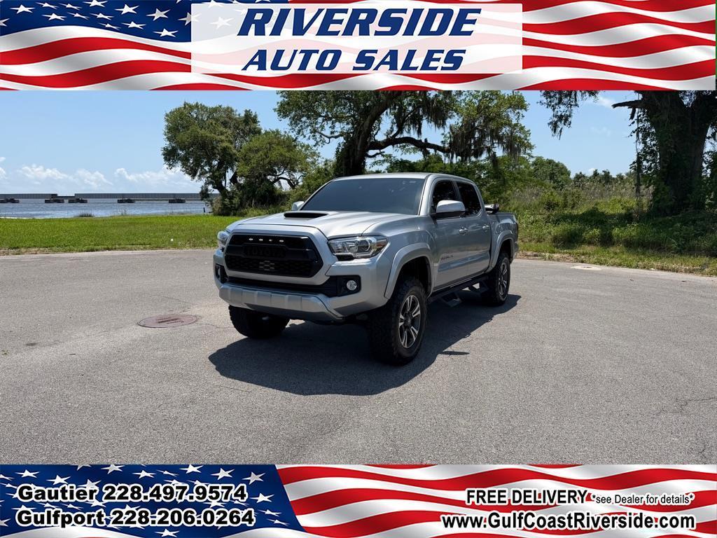 2019 Toyota Tacoma SR5 Double Cab 5' Bed V6