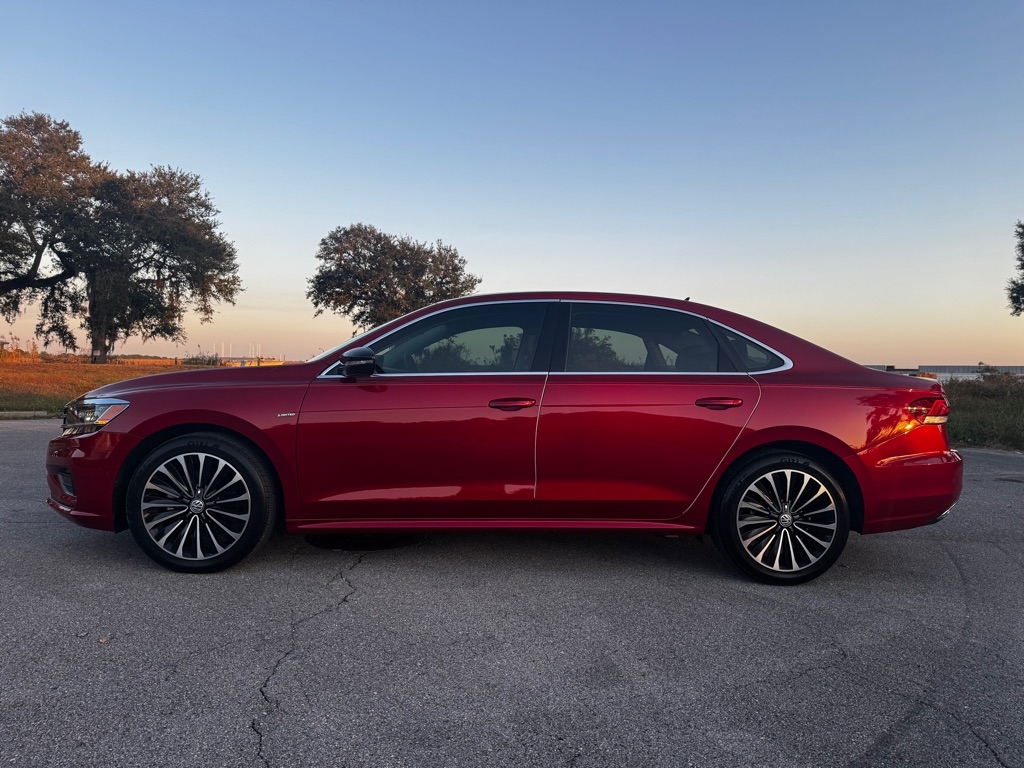 Volkswagen Passat 2.0T Limited Edition Auto 2022
