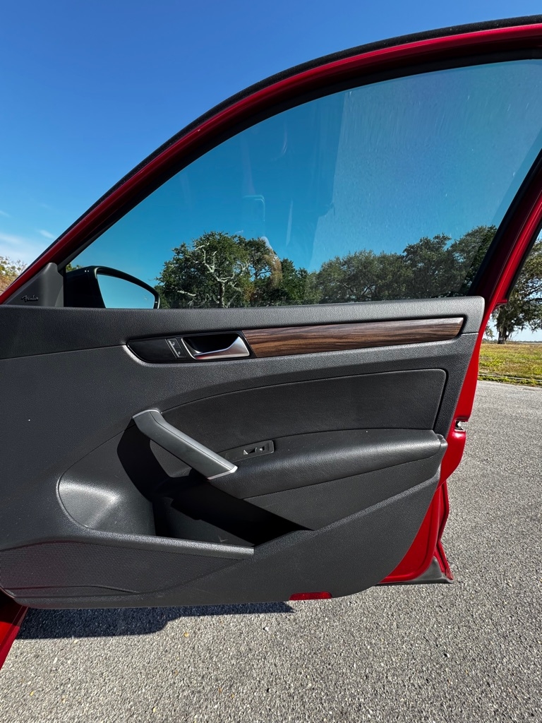 Volkswagen Passat 2.0T Limited Edition Auto 2022