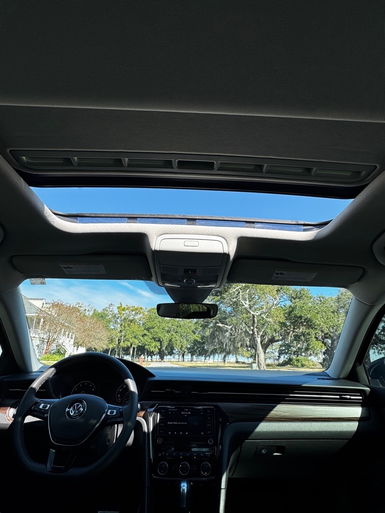 Volkswagen Passat 2.0T Limited Edition Auto 2022