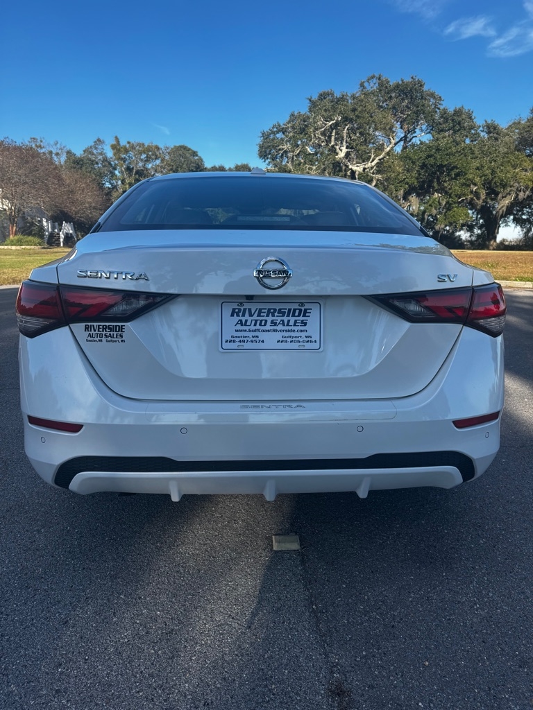 Nissan Sentra SV CVT 2021