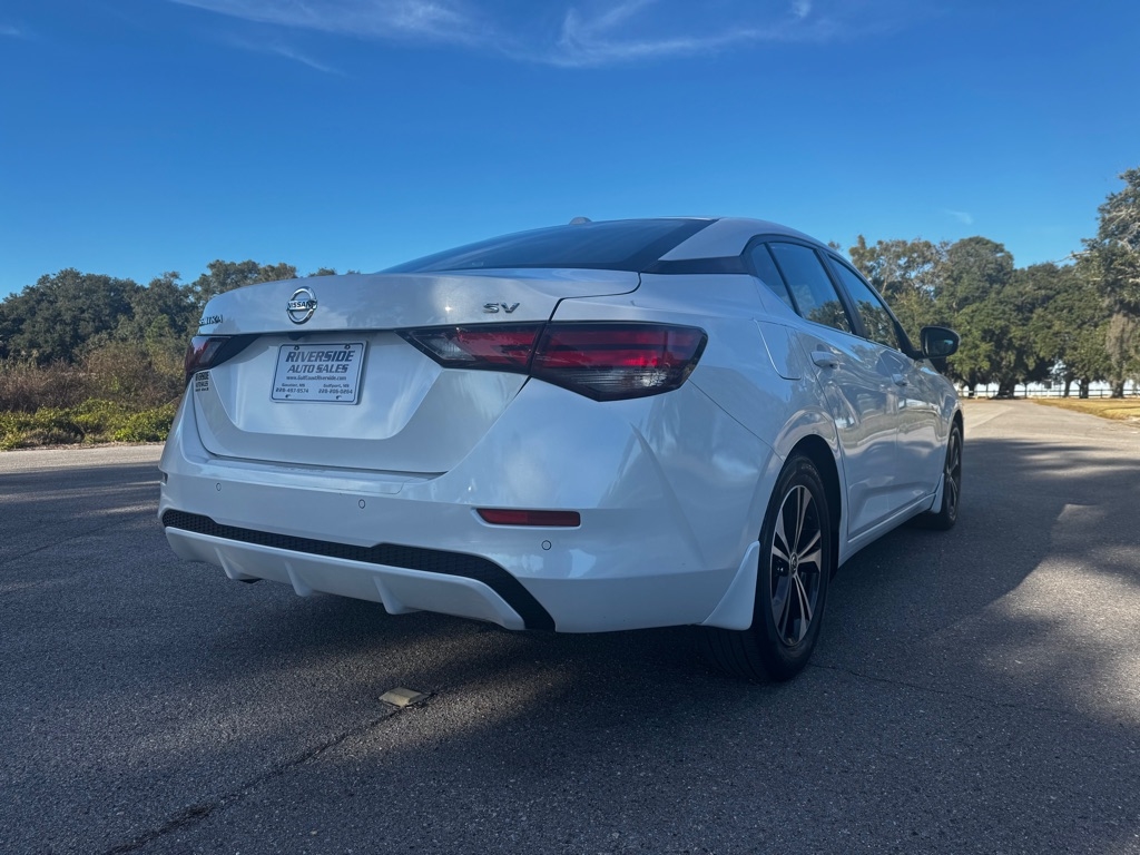 Nissan Sentra SV CVT 2021