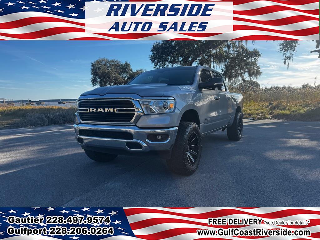 2021 RAM 1500 Big Horn 4x4 Crew Cab 5'7" Box