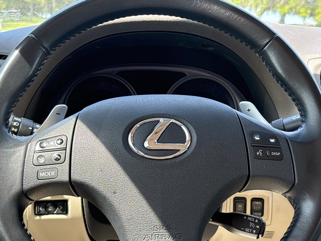 Lexus IS 250 4dr Sport Sdn Man RWD 2010