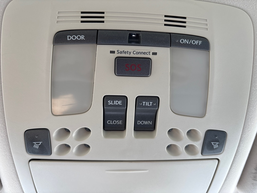 Lexus IS 250 4dr Sport Sdn Man RWD 2010