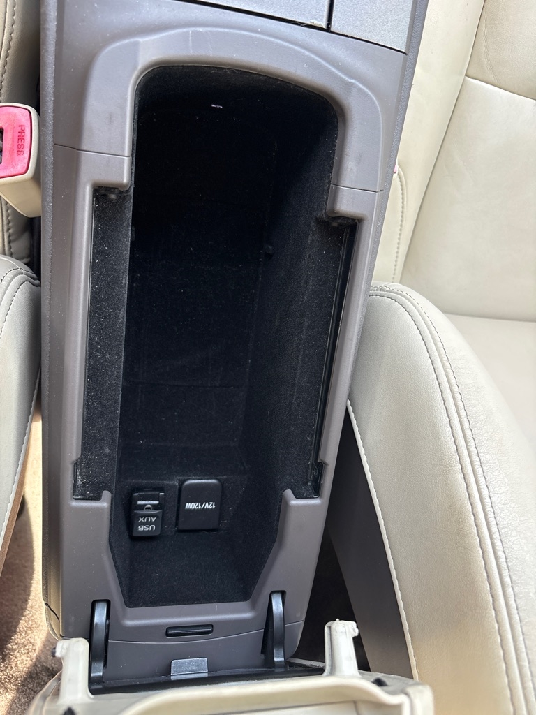 Lexus IS 250 4dr Sport Sdn Man RWD 2010