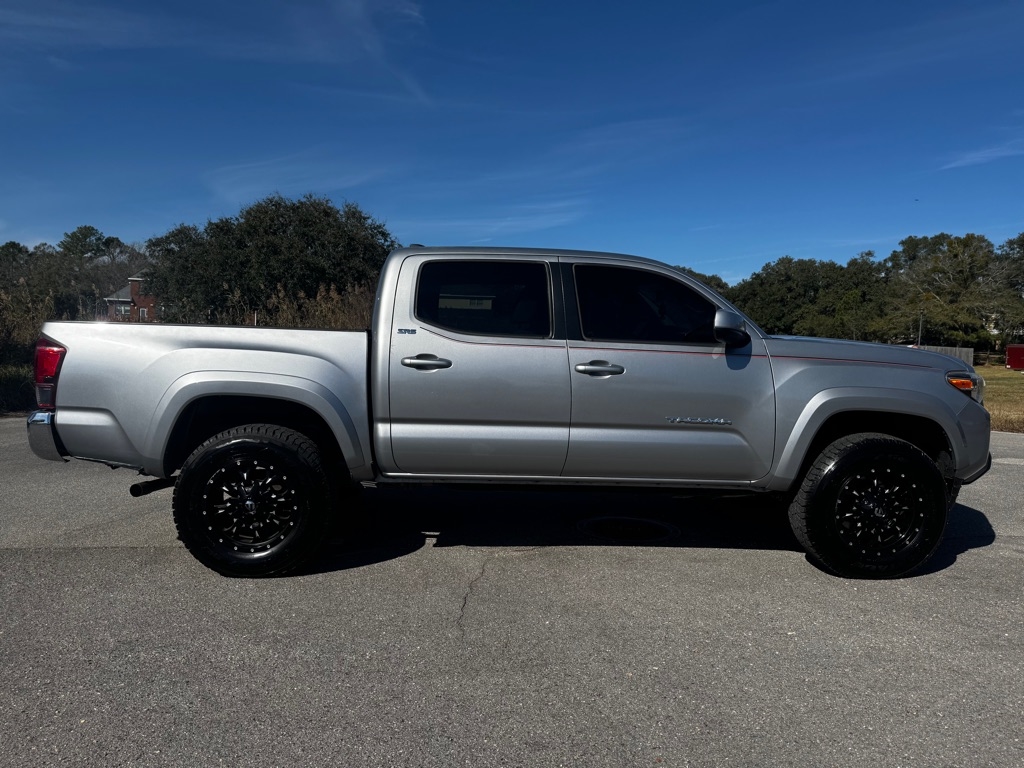 Toyota Tacoma SR5 Double Cab 5' Bed V6 4x2 AT (Natl) 2018