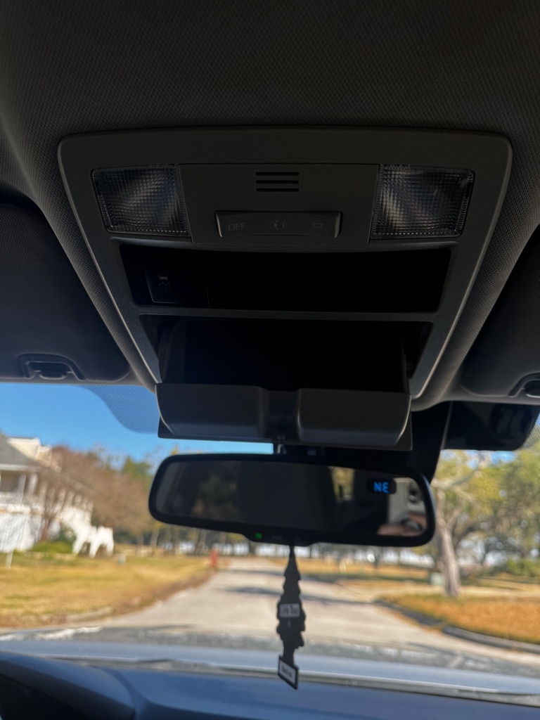 Toyota Tacoma SR5 Double Cab 5' Bed V6 4x2 AT (Natl) 2018