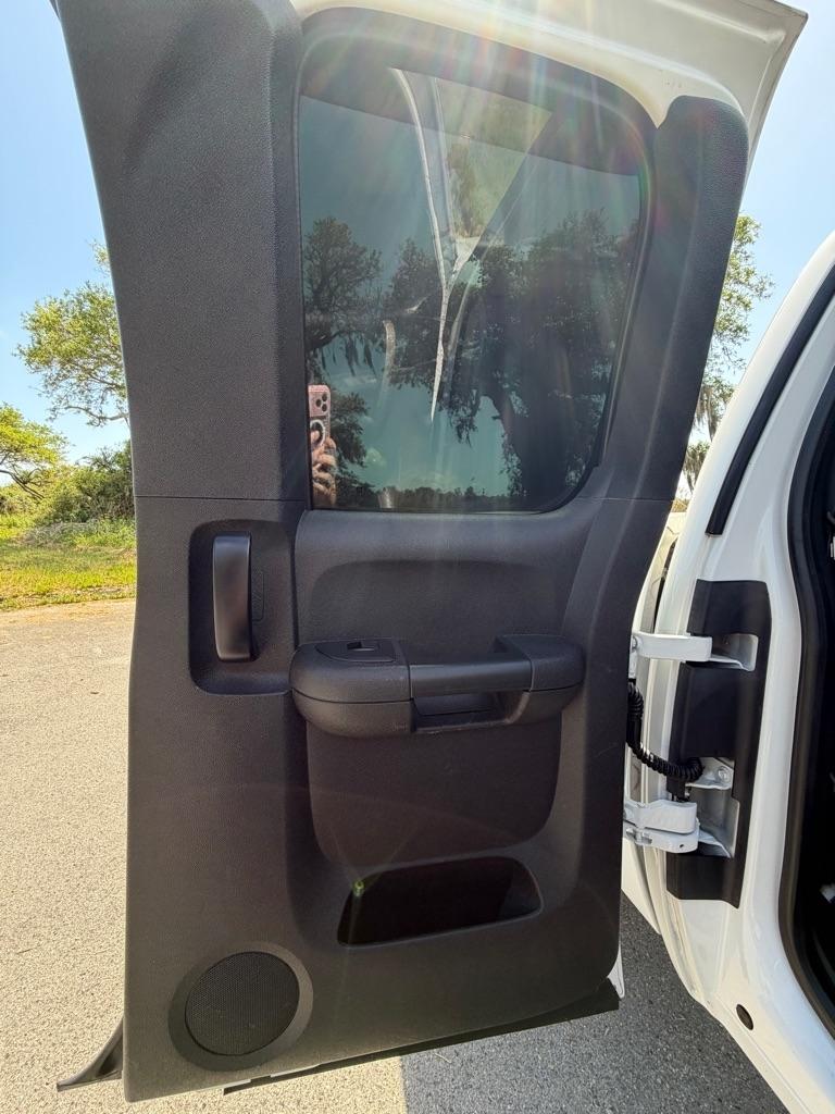 Chevrolet Silverado 1500 2WD Ext Cab 143.5" LS 2010