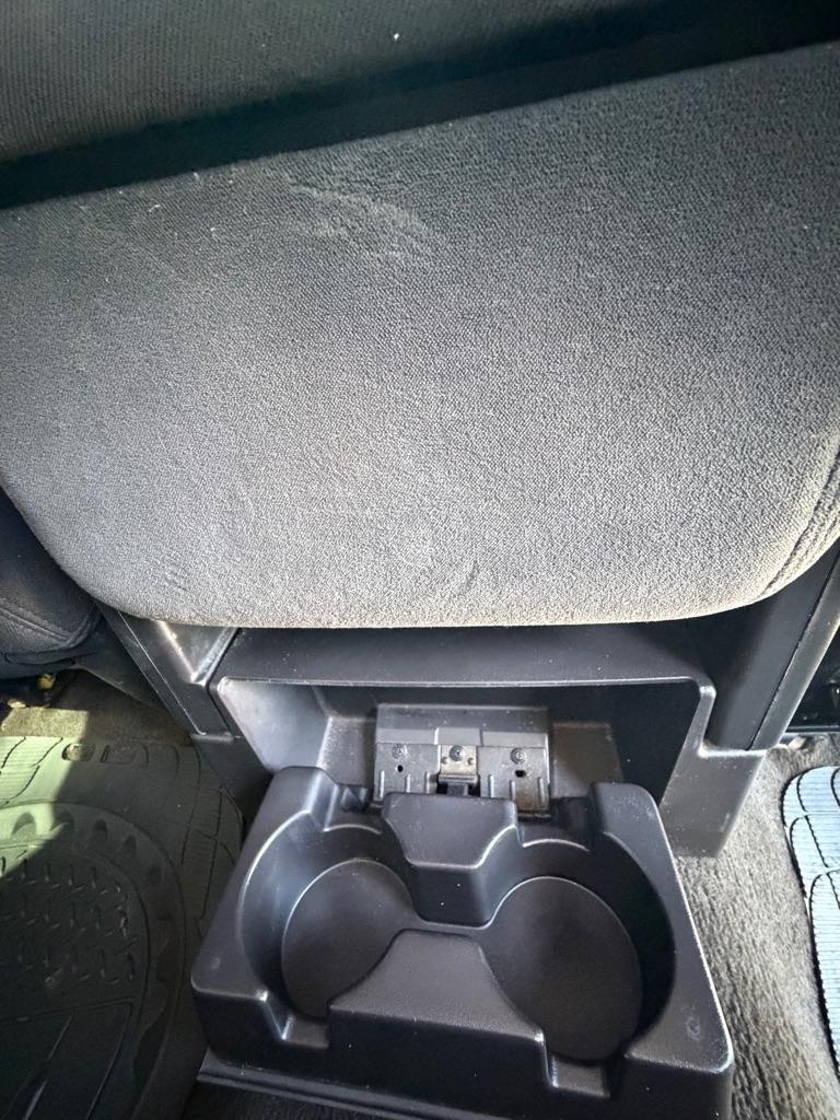 Chevrolet Silverado 1500 2WD Ext Cab 143.5" LS 2010