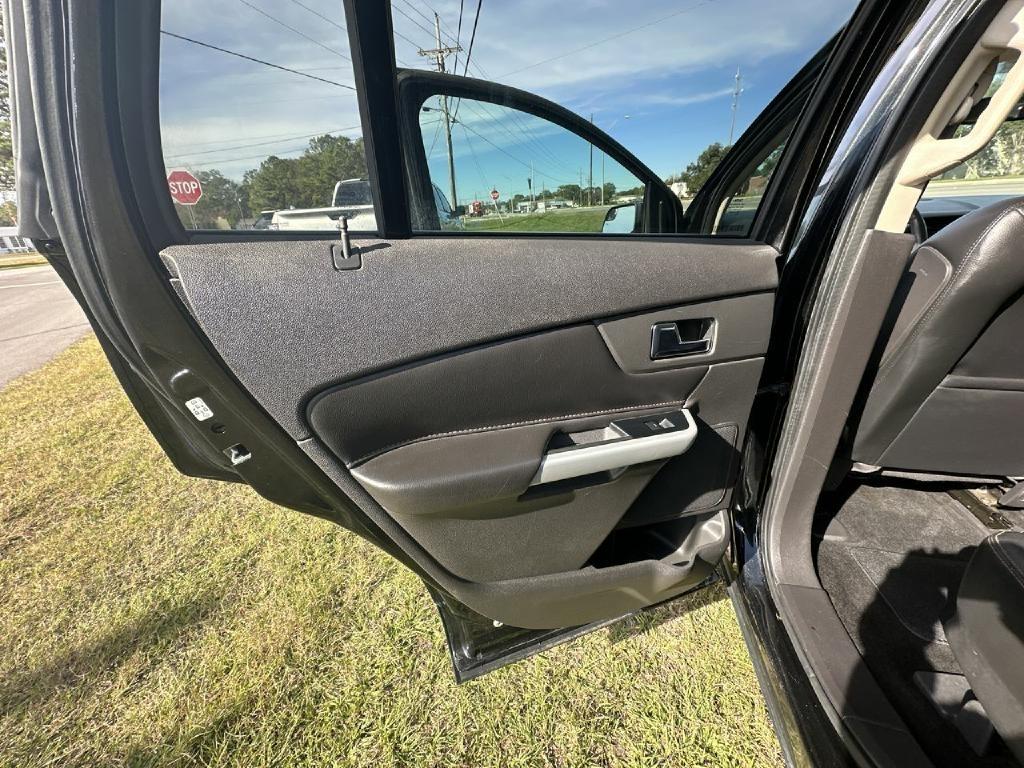 Ford Edge 4dr Limited FWD 2013