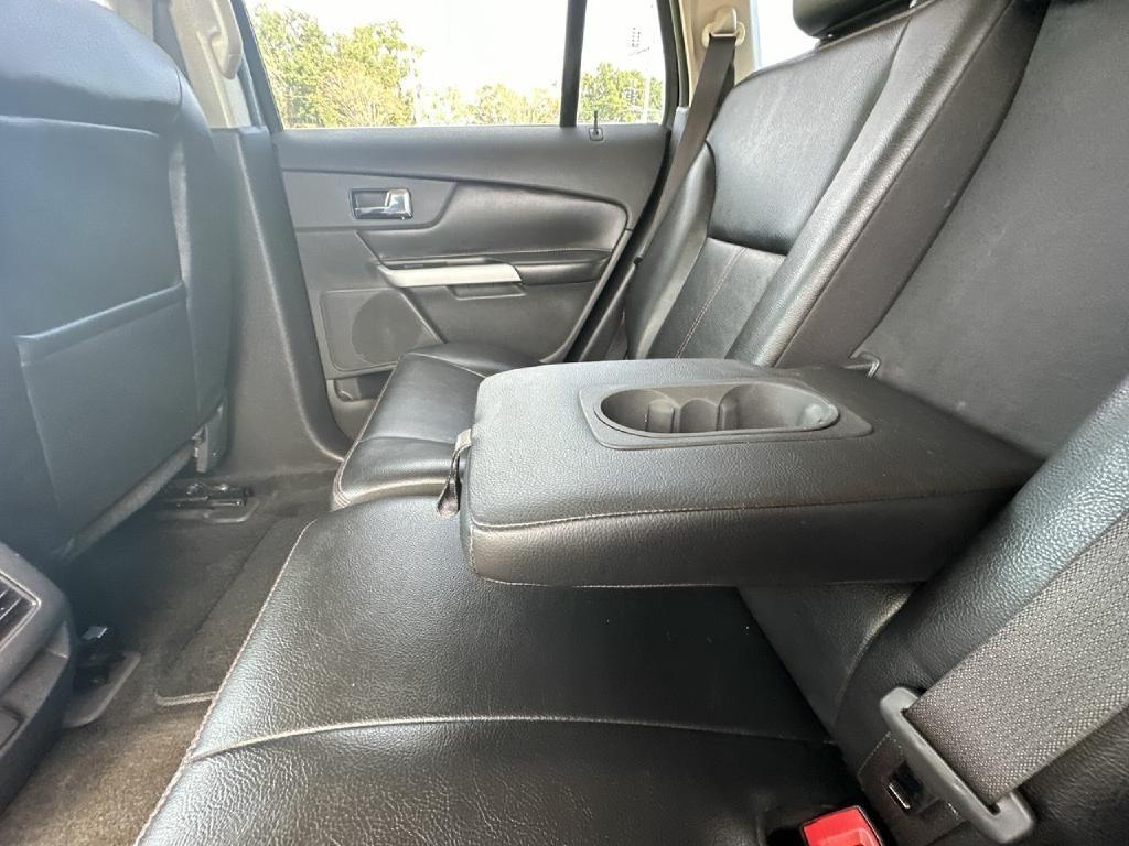 Ford Edge 4dr Limited FWD 2013