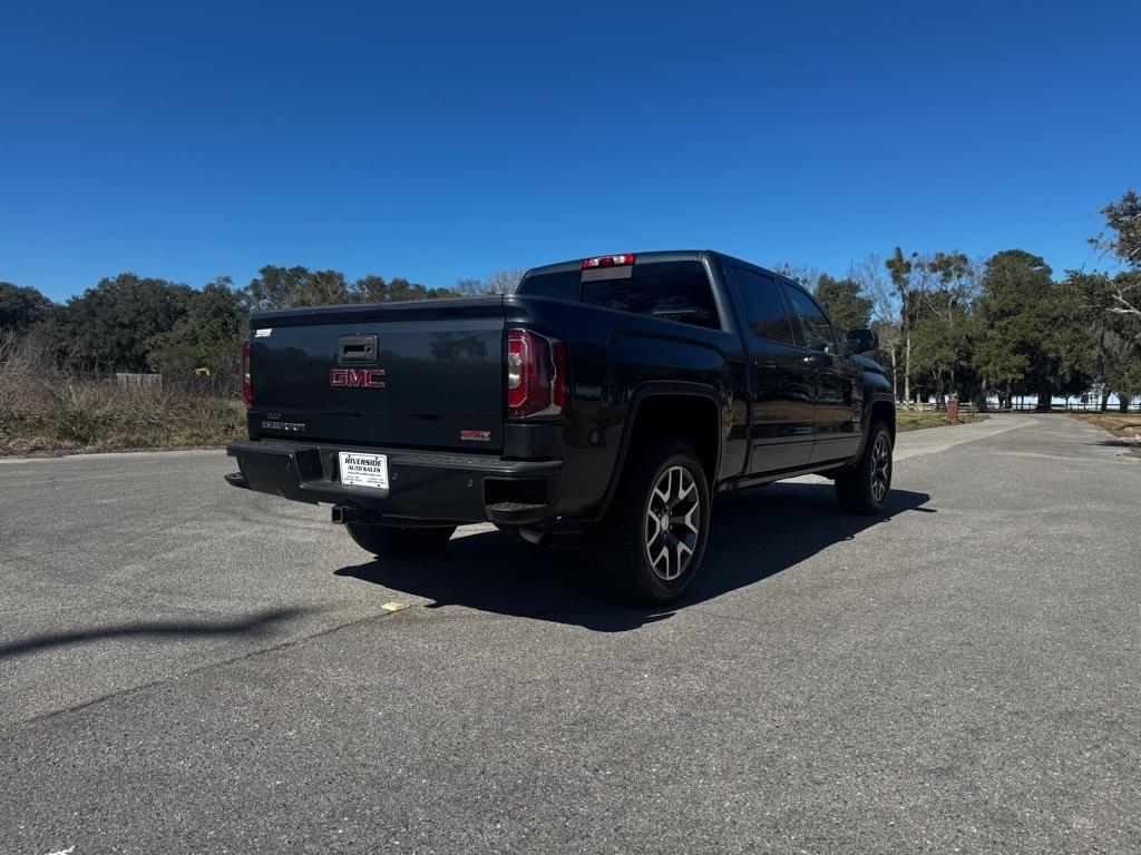 GMC Sierra 1500 4WD Crew Cab 143.5" SLT 2017