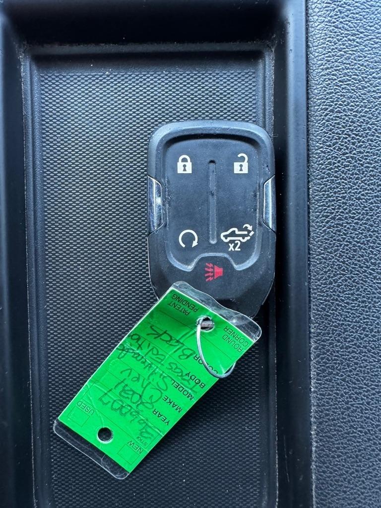 Chevrolet Silverado 1500 4WD Crew Cab 147" RST 2021