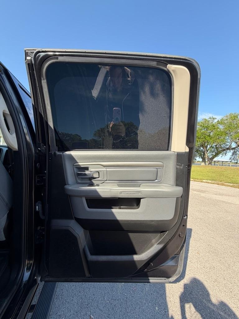 RAM 1500 Classic Big Horn 4x2 Crew Cab 6'4" Box 2019