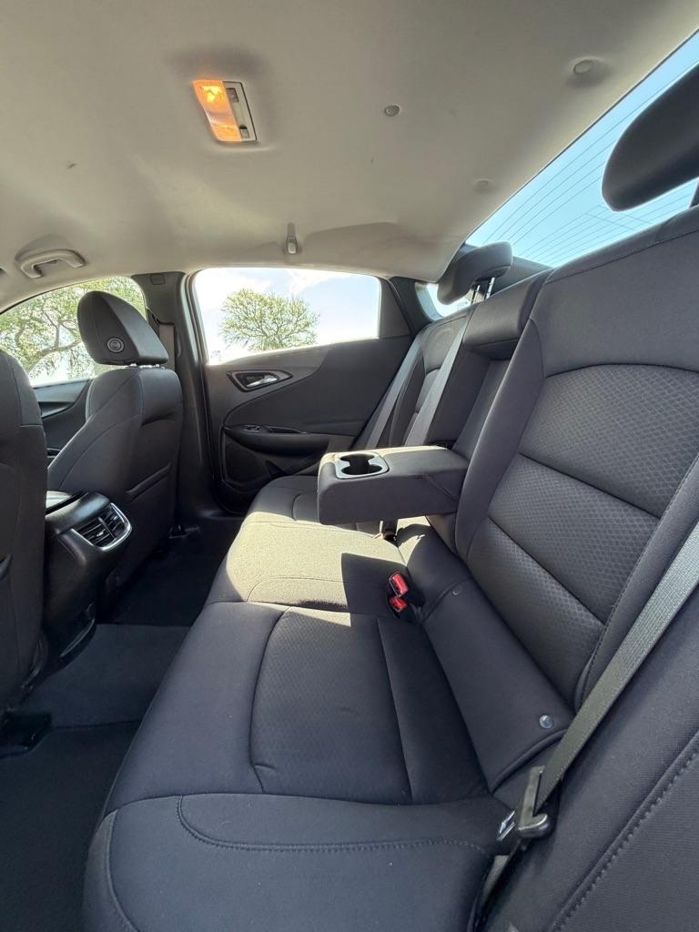 Chevrolet Malibu 4dr Sdn LT 2021