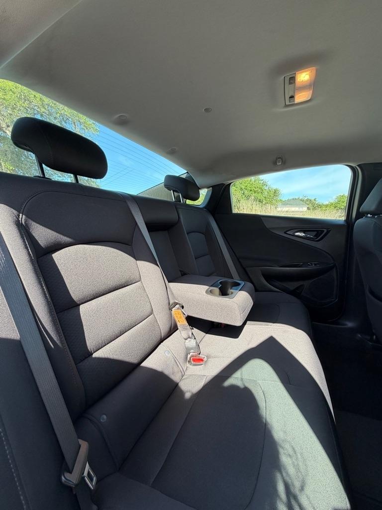 Chevrolet Malibu 4dr Sdn LT 2021