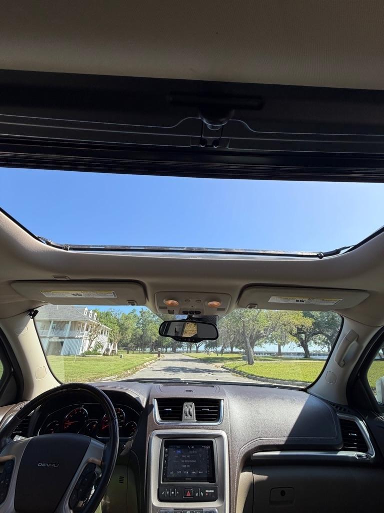 GMC Acadia FWD 4dr Denali 2014