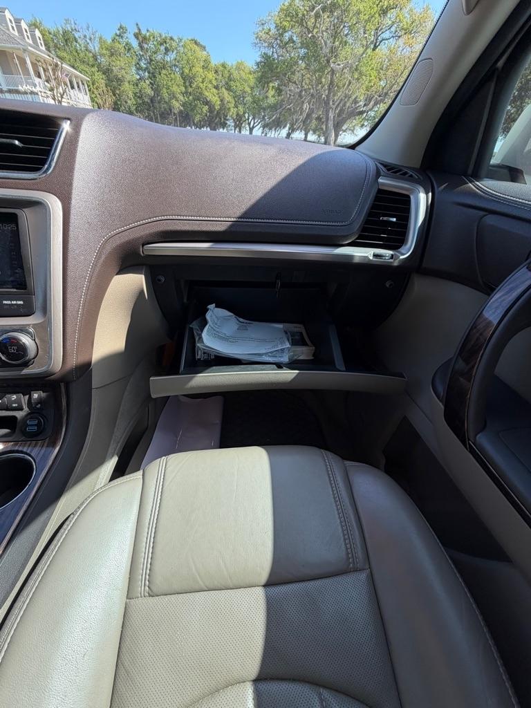 GMC Acadia FWD 4dr Denali 2014