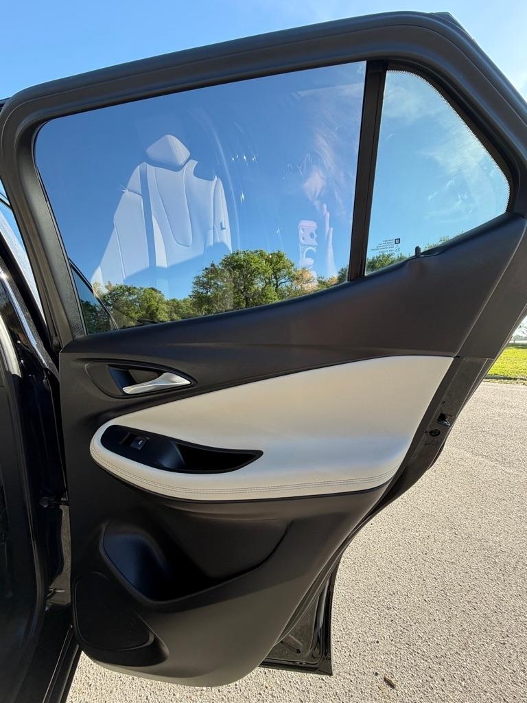 Buick Encore GX FWD 4dr Select 2021