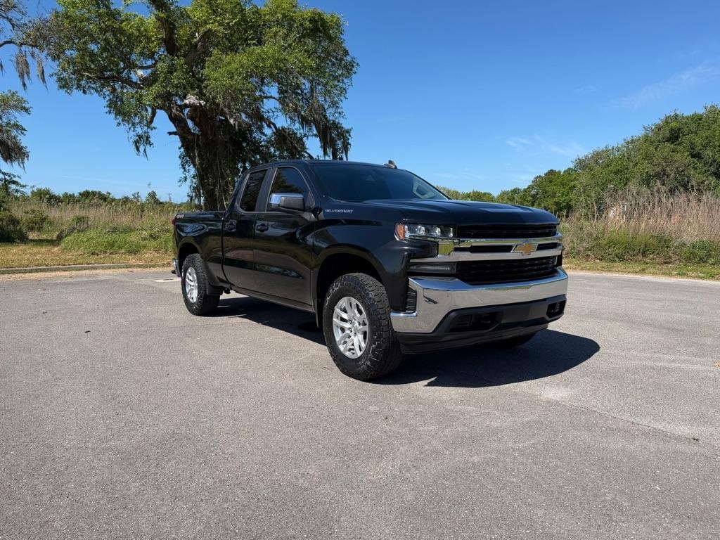 Chevrolet Silverado 1500 4WD Double Cab 147" LT 2020