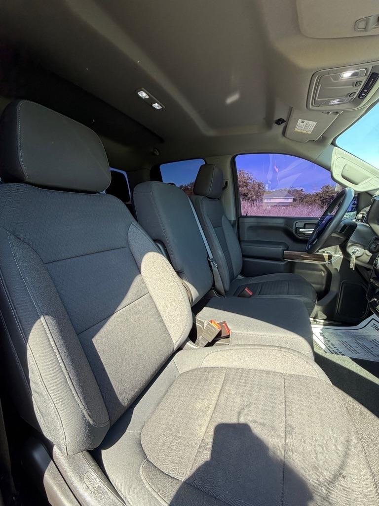 Chevrolet Silverado 1500 4WD Double Cab 147" LT 2020