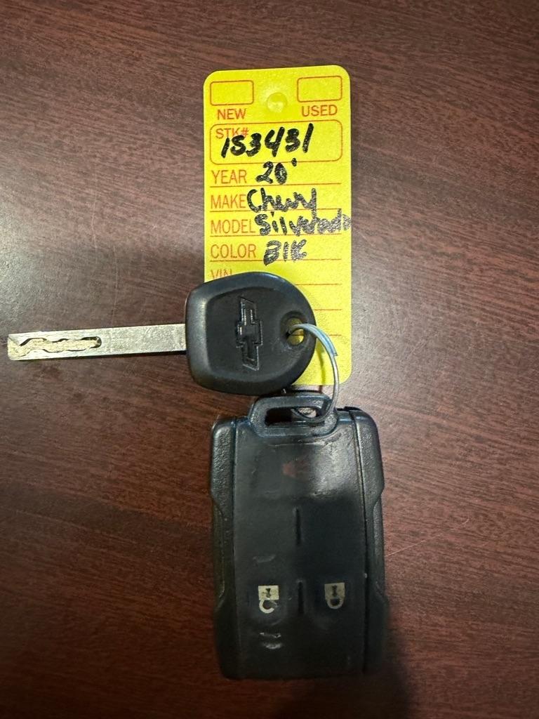 Chevrolet Silverado 1500 4WD Double Cab 147" LT 2020