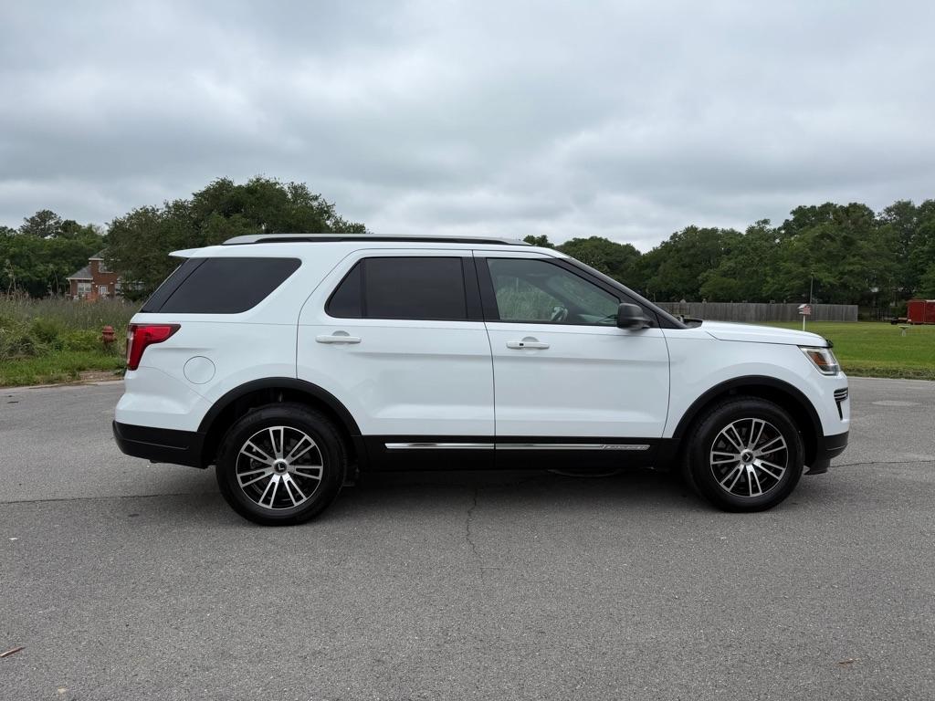 Ford Explorer XLT FWD 2018