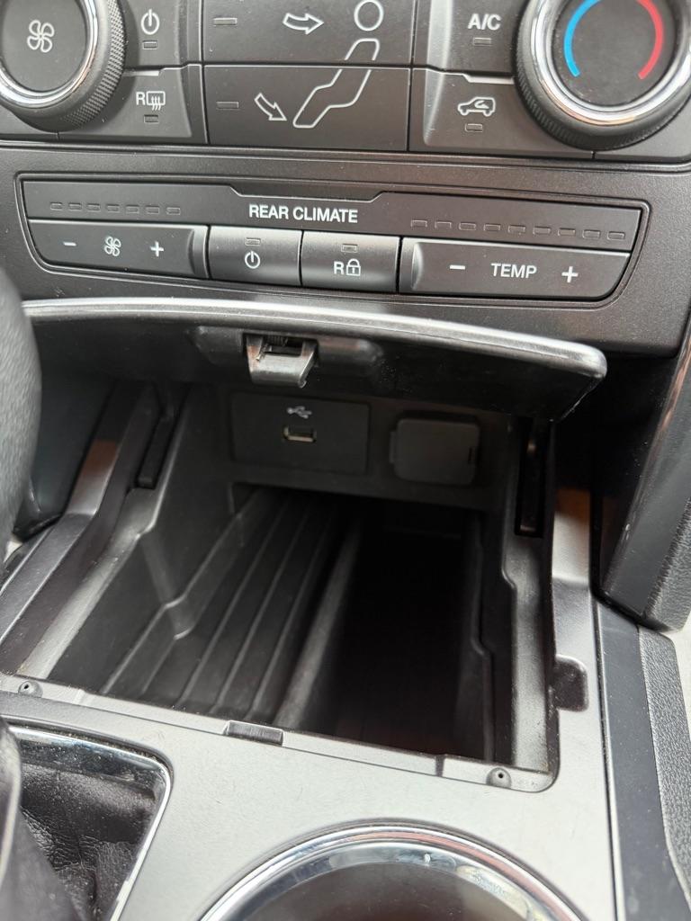 Ford Explorer XLT FWD 2018