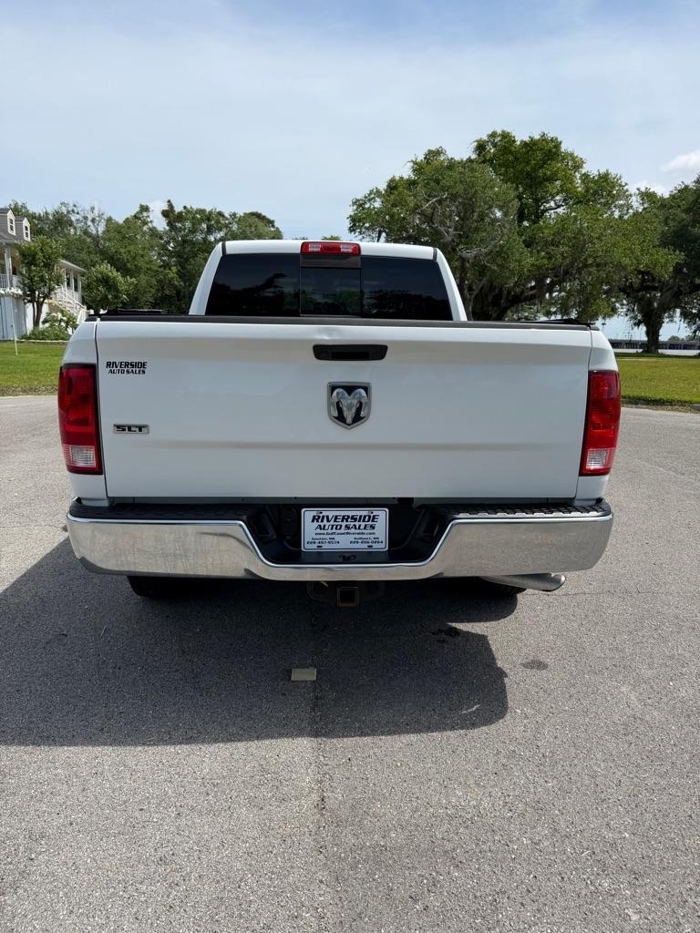 RAM 1500 Classic SLT 4x2 Crew Cab 6'4" Box 2019