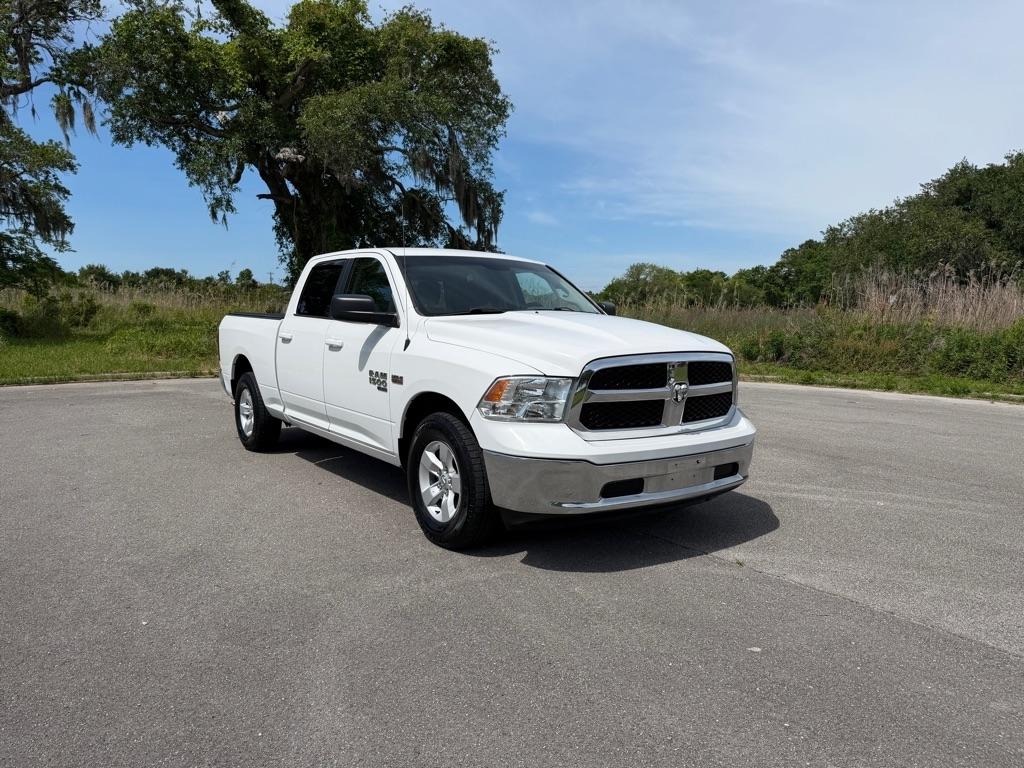 RAM 1500 Classic SLT 4x2 Crew Cab 6'4" Box 2019