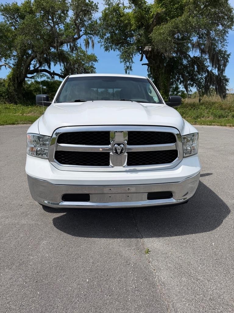 RAM 1500 Classic SLT 4x2 Crew Cab 6'4" Box 2019