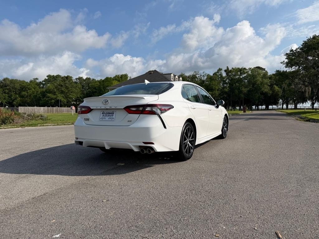 Toyota Camry SE Auto (Natl) 2023