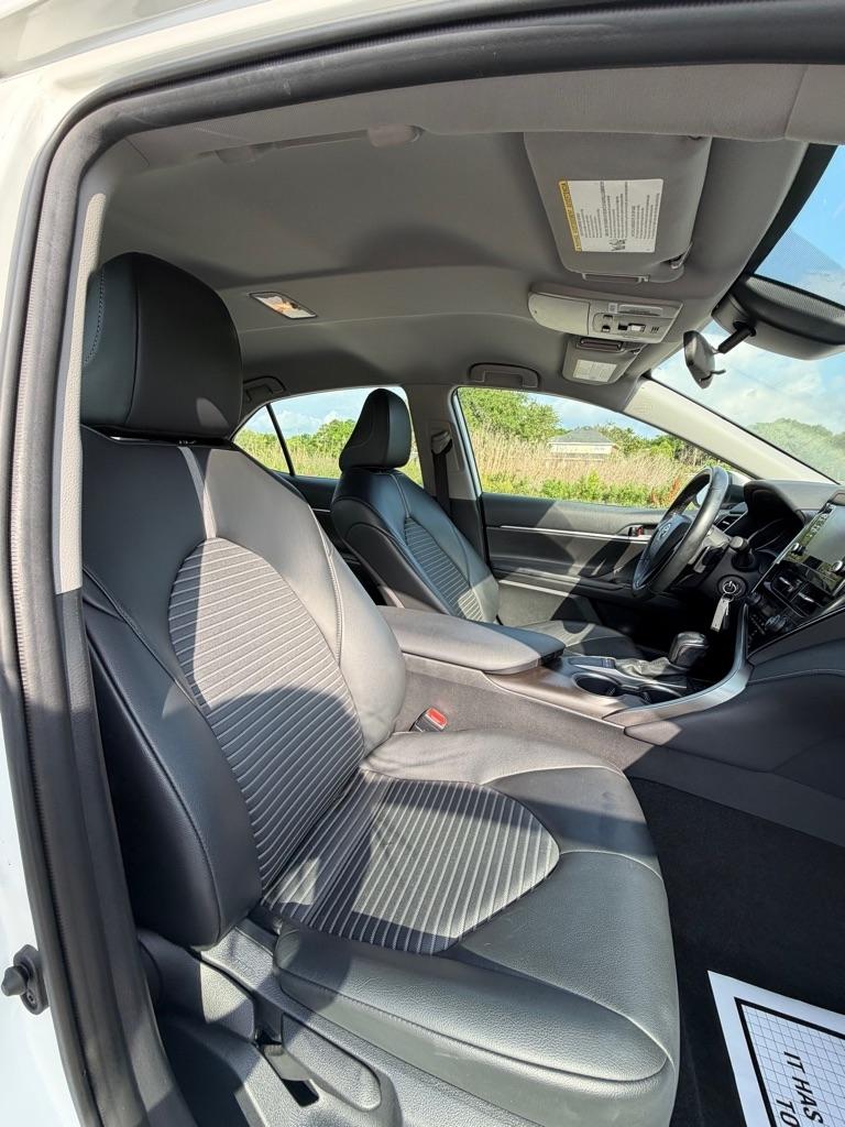 Toyota Camry SE Auto (Natl) 2023