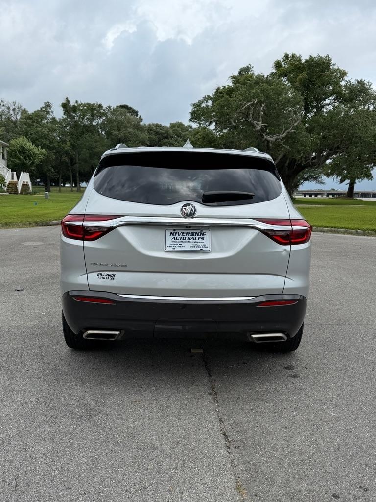 Buick Enclave FWD 4dr Essence 2020