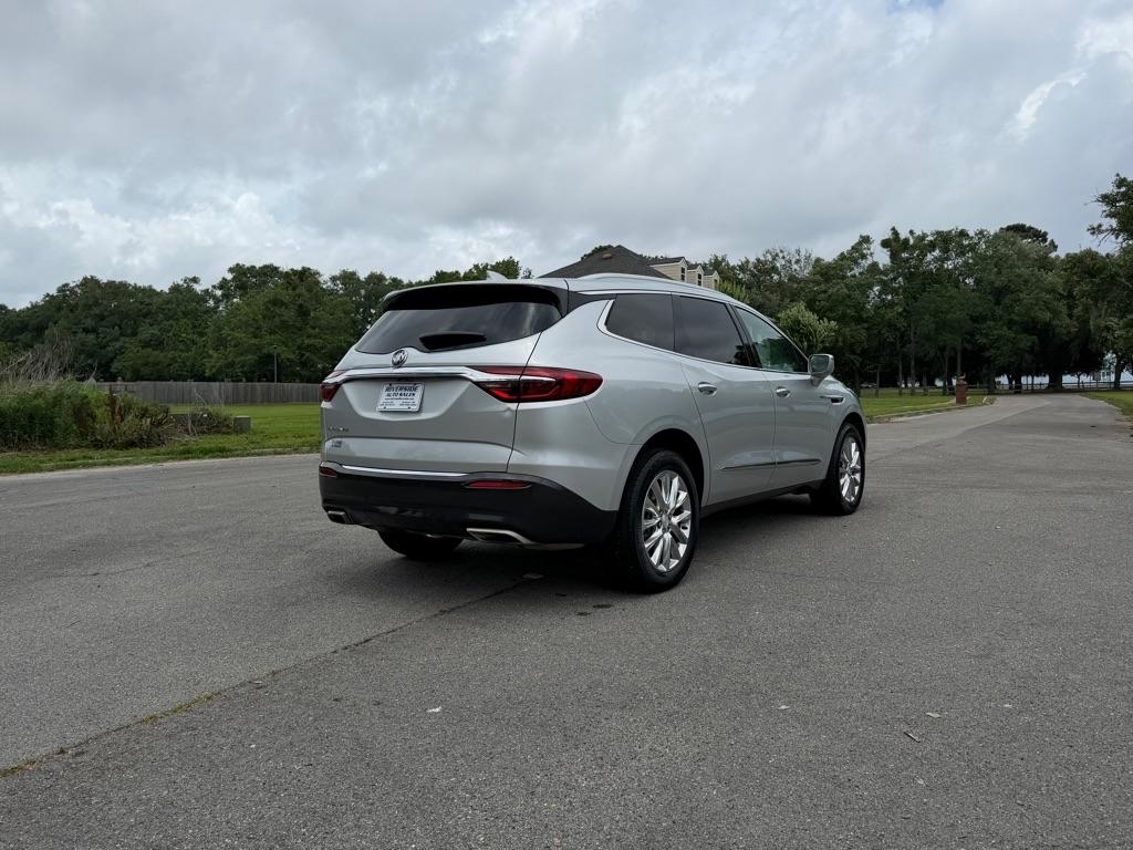 Buick Enclave FWD 4dr Essence 2020