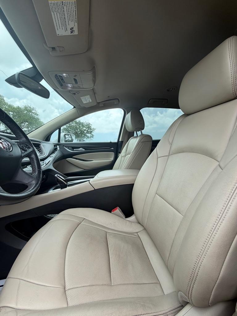 Buick Enclave FWD 4dr Essence 2020