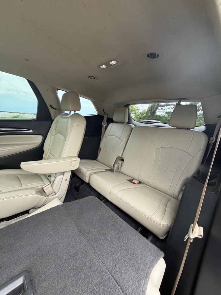 Buick Enclave FWD 4dr Essence 2020