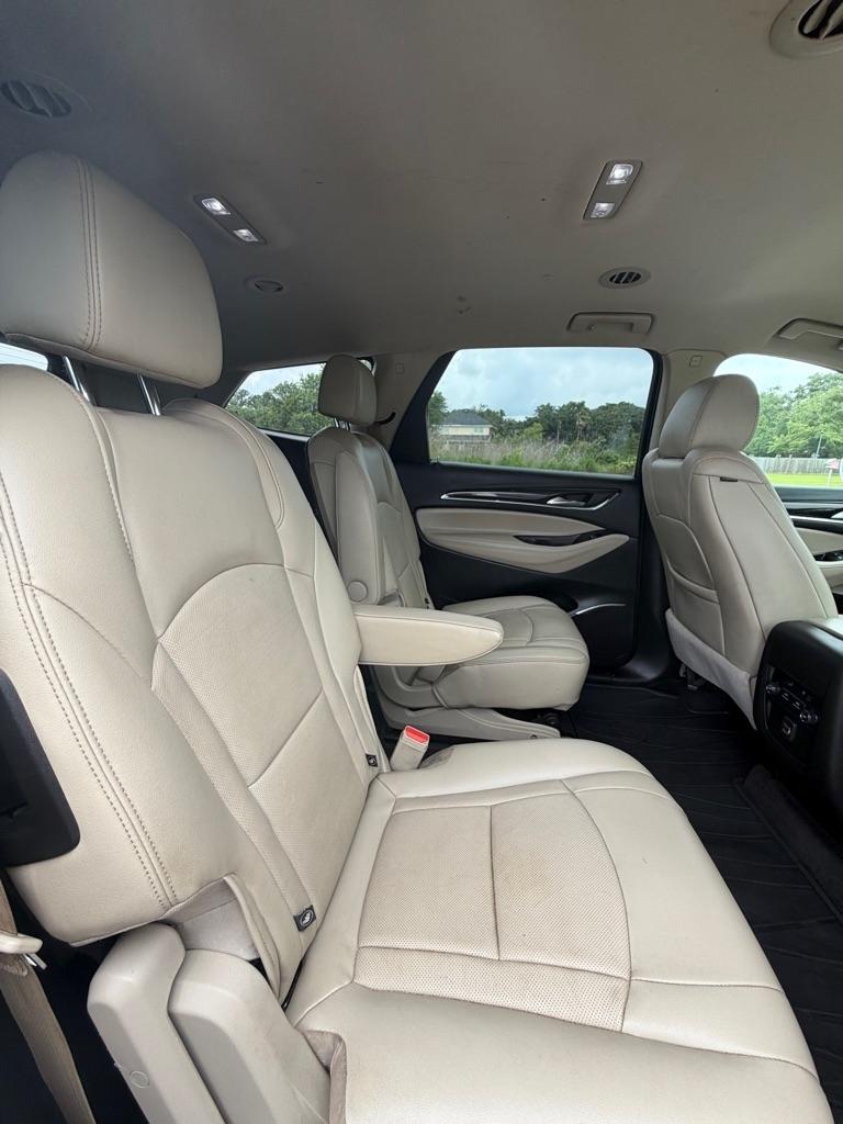 Buick Enclave FWD 4dr Essence 2020