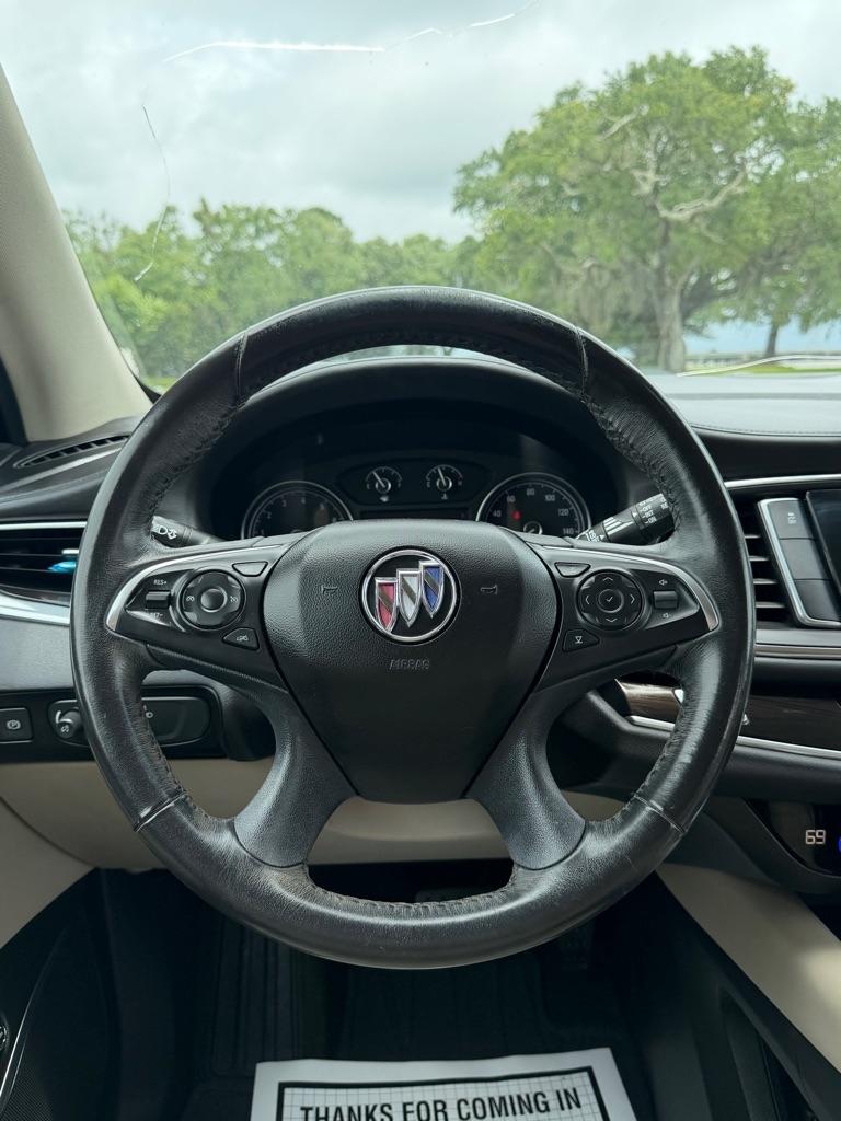 Buick Enclave FWD 4dr Essence 2020