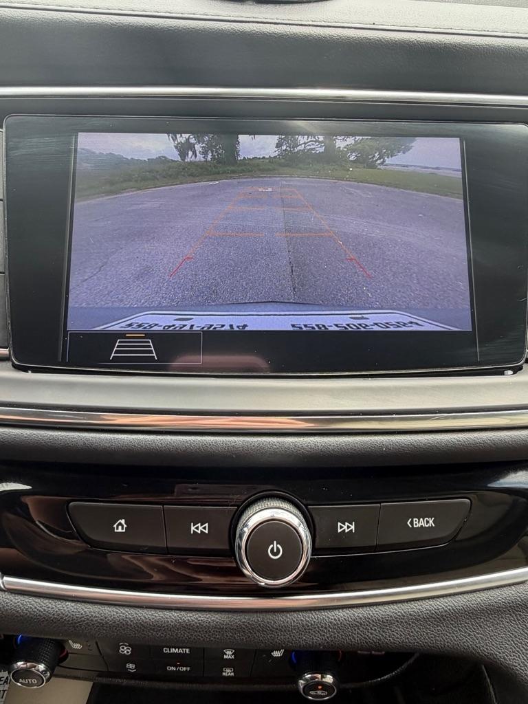 Buick Enclave FWD 4dr Essence 2020